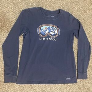 Life is Good Women’s Medium Crusher Tshirt Long Sleeve Ski Goggle Graphic Blue